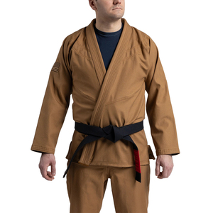 Uniforme de karaté BJJ léger unisexe, couleur marron, tissu respirant, costumes de judo et de karaté pour hommes avec ceinture noire - Product Image 5