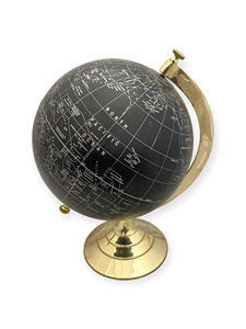 Globo Terráqueo Negro Premium con Base de Latón Elegante, Diseño Art Deco, Función Giratoria, Ecológico, Duradero, Globo de Escritorio Tradicional - Product Image 3