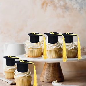 Ephlyn 24 pz. 2025 Decorazioni 3D per Cupcake a Forma di Cappello da Laurea, Topper Fai-da-te con Nappe Dorate e Scritta Congratulazioni per Decorazioni Scolastiche e Feste - Product Image 2