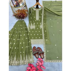 Ropa de Diseño India y Pakistaní, Elegante Conjunto de Top y Dupatta para Fiestas - Product Image 1