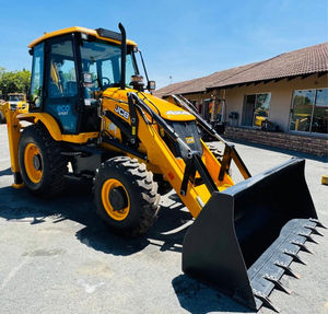 Chargeuse-pelleteuse JCB 3DX SUPER modèle 2026, moteur haute performance, surveillance à distance du moteur, garantie de 2 ans, équipement - Product Image 1