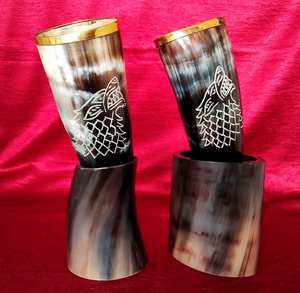 Cuerno Vikingo para Beber, Ecológico, Estilo Amoroso, Negro y Blanco con Soporte de Cuero, 100% Cuerno Natural Pulido, Personalización Disponible - Product Image 6