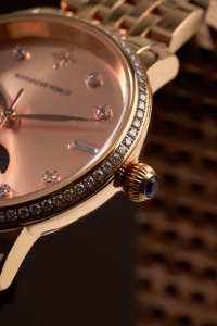 Reloj de Cuarzo para Mujer Alexander Ferros 9321R/15 con Cristal de Zafiro, Esfera de Acero Inoxidable, Resistente al Agua 50m, Cierre de Mariposa, a la Moda - Product Image 5
