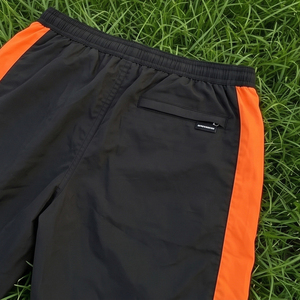 Shorts de sport coupe-vent imprimés de haute qualité, séchage rapide, taille élastique, unisexe, pour entraînement en extérieur - Product Image 4