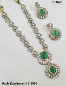 Indian Fancy Flower Pearl Pendant Stylish Traditional & Kundan Choker <b>Necklace</b> Set Gold Plated Beads Matching Earring Set - Product Image 5