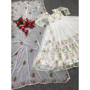 Robe Anarkali traditionnelle musulmane NF Designer et pantalon avec dupatta dans un nouveau style fantaisie blanc XL - Product Image 4