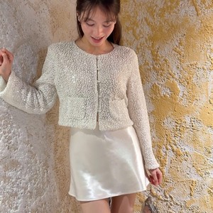 Ensemble deux pièces élégant et décontracté pour femme : veste en tweed uni 100 % polyester à séchage rapide et respirant, et jupe au-dessus du genou. - Product Image 6