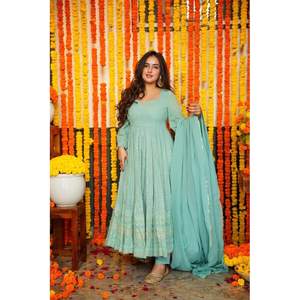 ENSEMBLE DE COSTUME BRODÉ GEORGETTE COULEUR CIEL ASHLEY DE NUIT TD-120 - Product Image 5