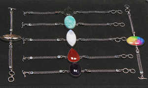 Pulseras de Cadena Hechas a Mano con Cristales Surtidos, Diseño Geométrico de Estilo Bohemio Único, Chapado en Plata sobre Latón de Alta Calidad para Mujer - Product Image 2