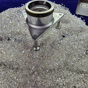 Diamantes Sintéticos HPHT al por Mayor, Corte Brillante, Color F, Claridad VVS VS, 0.0045ct, 0.9mm-1.00mm, Rellenados para Joyería - Product Image 1