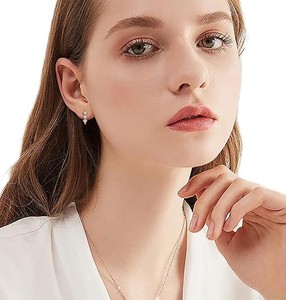 Pendientes de aro de moissanita para mujer, corte redondo, diamantes creados en laboratorio, pendientes tipo Heggie, oro macizo de 10K y 14K, pendientes de aro finos con diamantes. - Product Image 5