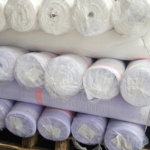 Tissu en taffetas 100% polyester 133100 120GSM 58/60" tricoté élastique en trame suédée uni respirant poids moyen pour vêtements - Product Image 3