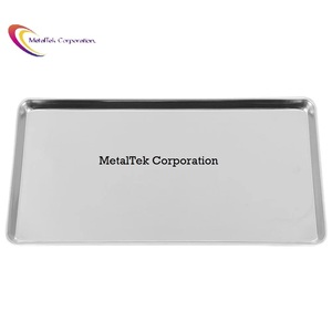 Bandeja Rectangular de Acero Inoxidable con Acabado Mate para Servir Alimentos, Diseño Simple, para Restaurantes, Fiestas, Catering y Repostería - Product Image 1