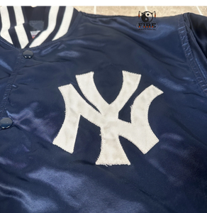 Chaqueta Bomber de Manga Larga para Hombre, de Alta Durabilidad, Más Vendida en 2025, Cosida a Máquina, a la Moda - Product Image 4