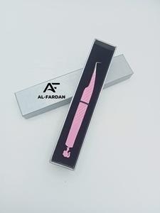 Pince à cils pour extensions de cils, angle 90 degrés, couleur rose, avec motif poupée au bas, pince à cils volume avec boîtes cartonnées - Product Image 4