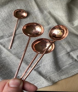 Cuillère à mélanger et à servir en acier inoxydable, design moderne, haute qualité, durable, compatible lave-vaisselle, pour les fêtes, prix avantageux - Product Image 3