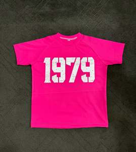 เสื้อยืดผู้ชายสีดำพิมพ์ลายการ์ตูน แขนสั้น คอกลม สไตล์สตรีท ทรงปกติ ผ้าฝ้ายเจอร์ซีย์ถัก 100% โลโก้ด้านหน้า - Product Image 4