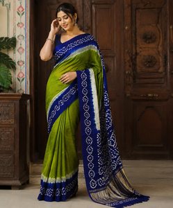 Sari de Seda Gajji Pura con Bandhani y Pallu de Diseño - Product Image 1