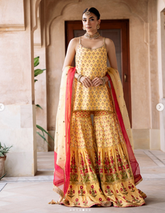 SADIA AUN HUTE COUTURE <b>Yellow</b> Embroidered Silk <b>Saree</b> Red Dupatta Traditional Indian Wedding Outfit Women Regular Fit - Product Image 3