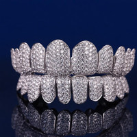 Grillz Personalizados de Plata de Ley 925 con Diamantes Moissanite, Disponibles en Plateado, Amarillo, Oro Rosa y Chapado en Oro Blanco