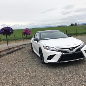 Camry, el mejor sedán familiar en calidad, con un motor de alto rendimiento, interior confortable y gran demanda en el mercado internacional. - Product Image 4