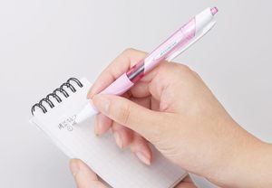 Stylo à bille Uni Mitsubishi Jetstream Standard 0,5 mm encre rouge SXN-150-05 |   Fabriqué au Japon |   Écriture à faible friction - Product Image 3