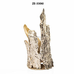 Porte-bougie en métal artisanal moderne, impression typographique, qualité d'exportation pour la décoration intérieure tendance, décoration internationale - Product Image 3