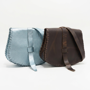Sacs à main en cuir bleu et noir de qualité supérieure avec deux boutons pour femmes, vente en gros OEM, accessoires de mode durables pour l'exportation - Product Image 1