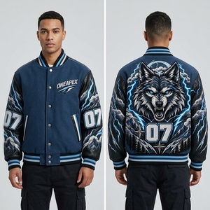 Chaqueta Bomber Acolchada Azul Marino Personalizada con Diseño de Lobo para Hombre, Gráfico de Rayo, Estilo Racing, Streetwear, Ropa de Equipo, Chaqueta OEM Moderna - Product Image 1