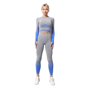 Ensemble de yoga côtelé tendance pour la vente en gros, vêtements de sport décontractés coupe ajustée, ensemble soutien-gorge de sport dos nu et pantalon côtelé, en gros - Product Image 2