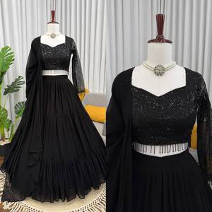 El Mejor Conjunto de Lehenga Choli y Dupatta de Tela Faux Georgette con Estilo Moderno y Volantes, Compra en Línea en India, Moda Étnica - Product Image 4