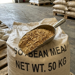 Farine de Soja Sélectionnée pour l'Alimentation Animale, Transformée en Poudre, avec Emballage de Qualité et Service Client Fiable pour l'Importation - Product Image 4