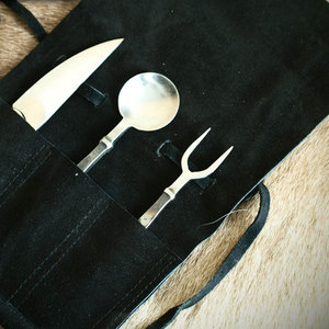 Juego de cubiertos medievales, vajilla tradicional para banquetes con patrones distintivos en las mangas, para restaurantes y servicios de catering. - Product Image 3