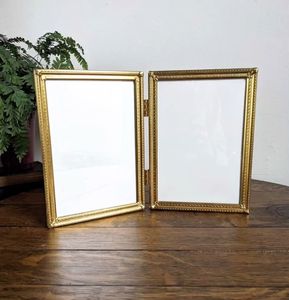 Decorative Metal Photo <b>Frame</b> With Premium Finish For Family Portrait Wedding Photo And Anniversary <b>Memories</b> - Product Image 3