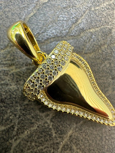 Colgante con incrustaciones de piedras naturales, chapado en oro real de 18k, estilo hip-hop, unisex, ideal para regalo. - Product Image 3