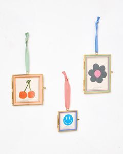 Horizontal And vertical <b>Frame</b> Rectangle Horizontal With Chain Hanging <b>Gold</b> Tone Display Case - Product Image 4