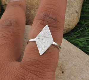 Bague de mariage classique en argent sterling 925 avec sertissage clos pour femme, bande personnalisée, bijoux fins de haute qualité - Product Image 3