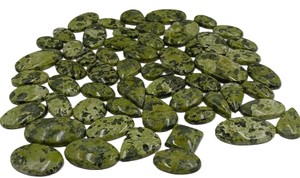 Jade Verde Natural de Rajasthan, Cabujón Ovalado Pulido, Gema Suelta con Juego de Color, Tamaño Libre, Lote al por Mayor para Fabricación de Joyas - Product Image 3