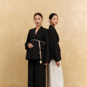 Conjunto de 2 Piezas para Mujer: Blazer Largo de Seda con Cuello Entallado y Manga Larga, Tejido Sólido Transpirable, Asimétrico, Formal de Oficina - Product Image 1