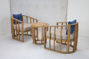 Conjunto de Bistro de Ratán de 3 Piezas de Diseño Moderno para Exteriores, Mesa con Cubitera, Portátil, Resistente a la Intemperie, Cómodo para Hoteles y Jardines - Product Image 2
