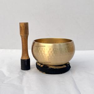 Cuencos Cantores Martillados Personalizables de Alta Calidad con Serigrafía, Cuenco de Sonido para Meditación, Cuenco Tibetano de Bronce y Latón con Martillo y Cojín - Product Image 4