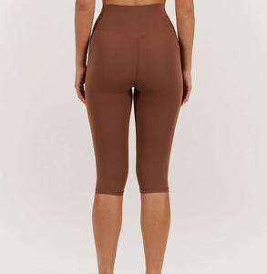 Leggings Capri sans couture à cordon de serrage pour femme, effet froncé aux fesses, pantalon de yoga personnalisé, taille haute élastique, séchage rapide, vente en gros - Product Image 5