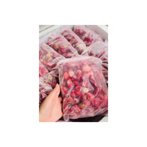 Fraises congelées du Vietnam de qualité supérieure, fabriquées à partir de fruits frais pour la production de glaces et la restauration. - Product Image 3