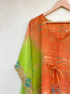 คาฟตันผ้าไหมอินเดียทำด้วยมือสีส้มและสีเขียว - Product Image 4