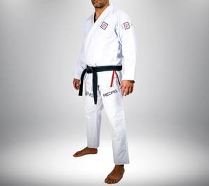 Kimono de Jiu-Jitsu Brésilien en Coton Extensible Léger 100% Personnalisable – Ensemble Uniforme de Karaté en Coton pour la Vente en Gros - Product Image 1