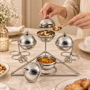 Ensemble de service à condiments en acier inoxydable martelé avec 3 bols à couvercles et support métallique – Décoration élégante pour table, idéal pour fruits secs et snacks - Product Image 3
