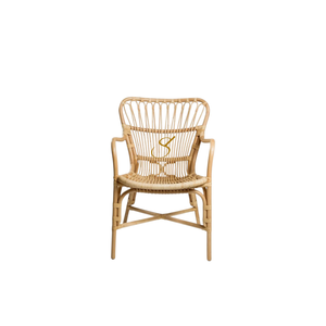 Silla de Comedor Dune de Ratán Natural con Respaldo Curvo – Silla Tejida a Mano para Interiores y Mobiliario de Cafetería - Product Image 1