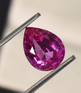 พลอยแซฟไฟร์สีชมพูทรงลูกแพร์เจียระไนแบบ Step Cut ขนาด 5x3 มม. 30x20 มม. ขนาดปรับเทียบแล้ว พลอยเพาะเลี้ยงในห้องปฏิบัติการ สำหรับทำเครื่องประดับ DIY - Product Image 6