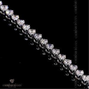 Nuevo Diseño de Brazalete de Diamantes Cultivados en Laboratorio con Corte Brillante, Estilo Bisel, Oro de 10/14/18 Quilates, Certificado IGI, para Mujer, India - Product Image 3
