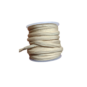 Cordon plat en soie Y S INTERNATIONAL, ivoire naturel/crème, design artisanal, paquet de 5 mètres pour bijoux, vêtements et artisanat DIY - Product Image 1